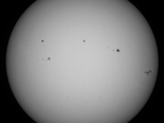 Sonne 02.08.2023 - 8" Newton - EOS 700D - Weißlicht