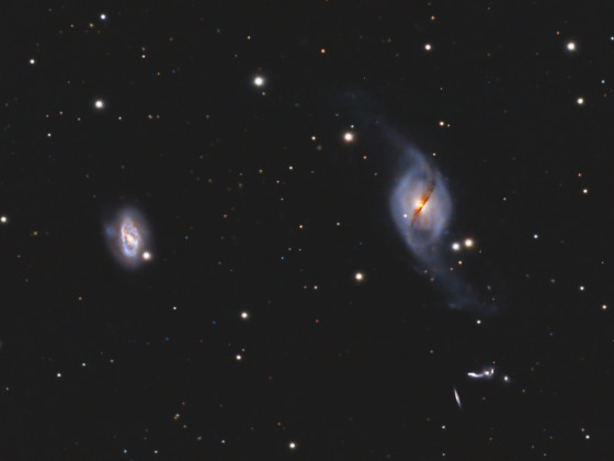 NGC 3718 (rechts) und NGC 3729 (links)