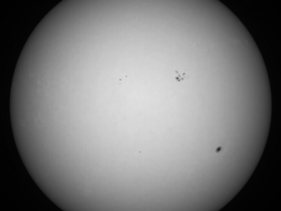 Sonne 11.08.2023 - 8" Newton - EOS 700D - Weißlicht