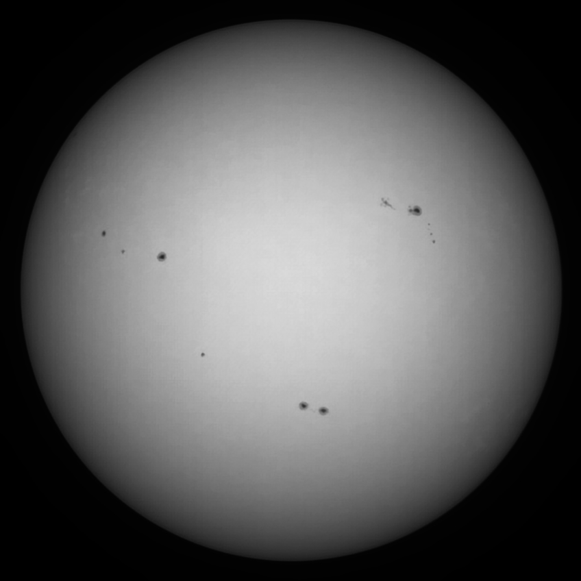 Sonne 18.08.2023 - 8" Newton - EOS 700D - Weißlicht
