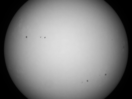 Sonne 28.09.2023 - 8" Newton - EOS 700D - Weißlicht