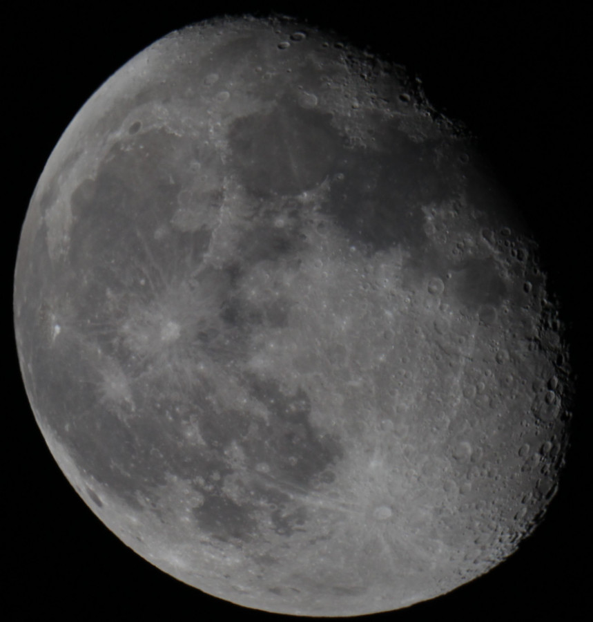Mond 02.10.2023 - 8" Newton - EOS 700D - Einzelbild