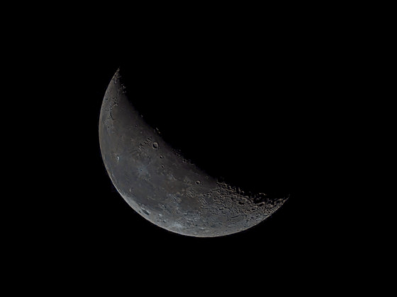 Mond (36%, abnehmend) am 08.10.2023 um 06:15 Uhr MESZ mit dem Seestar S50