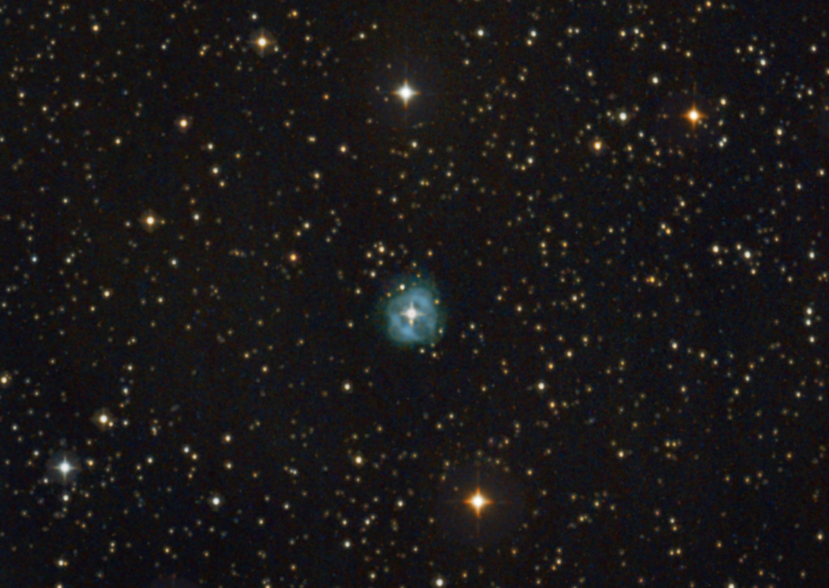 war 2021 (?) plötzlich aus meiner Galerie (Astrotreff-Umstellung?)  verschwunden: PN NGC 1514 vom 20.11.2020; 8" f/4 Newton mit Canon 77da; uv_ir Filter; 270x30sec; bortle 6; großer Ausschnitt;