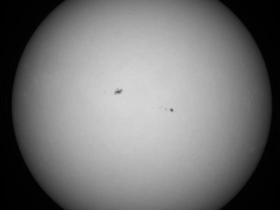 Sonne 16.10.2023 - 8" Newton - EOS 700D - Weißlicht
