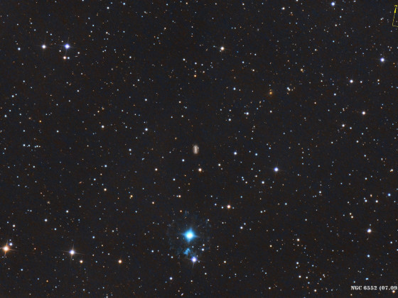 NGC 6552, die Balkenspirale beim Katzenauge