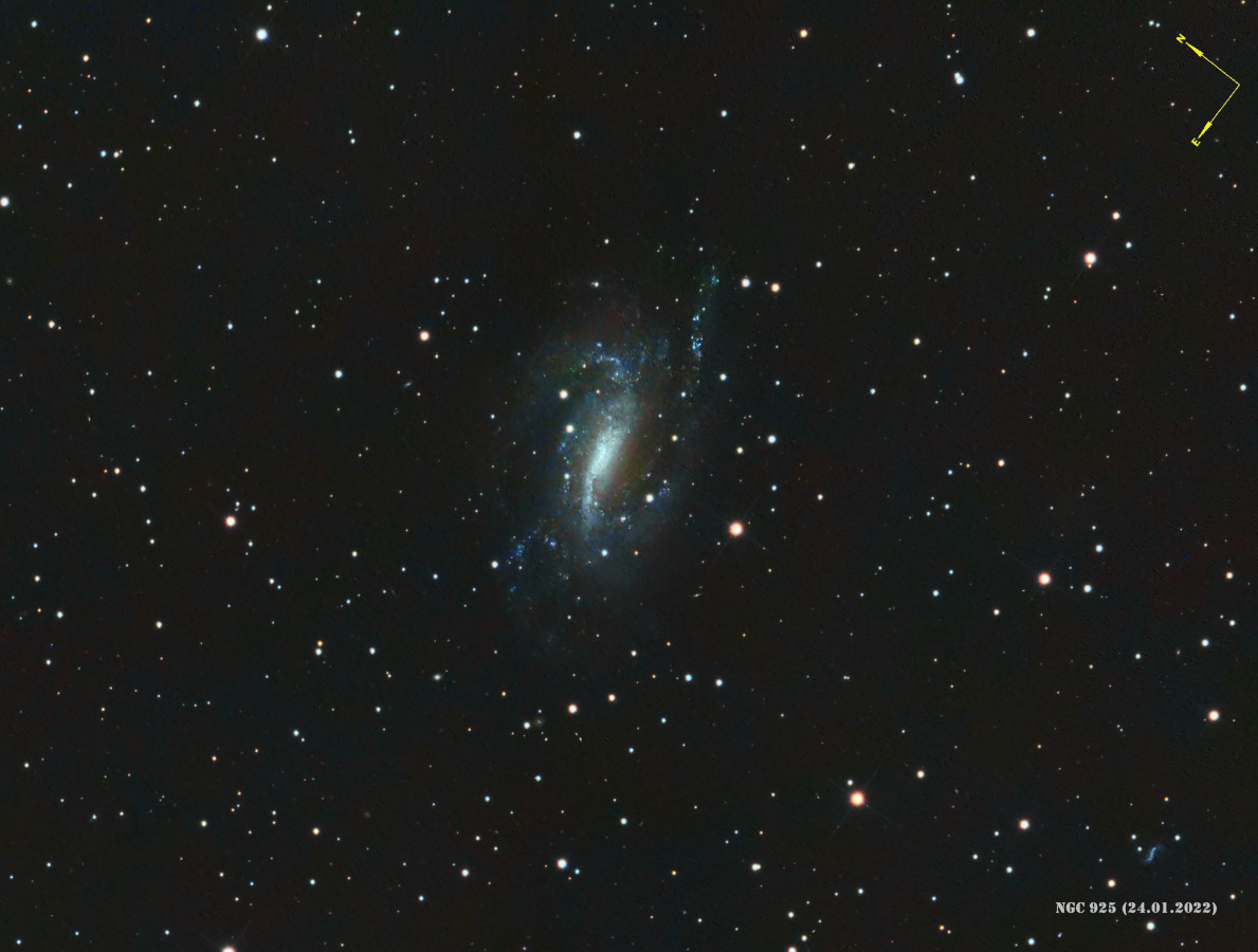 NGC 925, Balkenspirale im Sternbild Dreieck