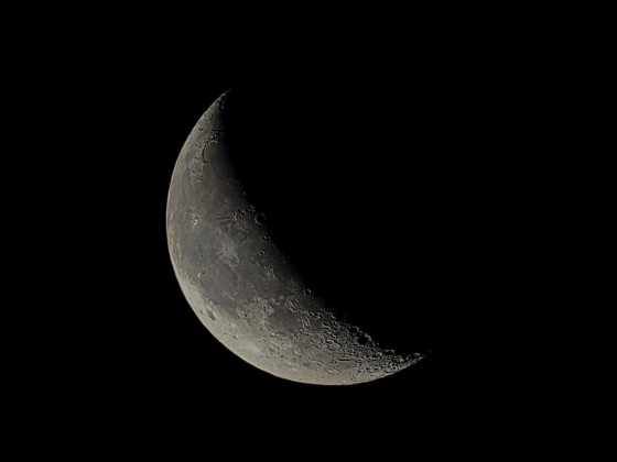 Mond (35%, abnehmend) am 07.11.2023 um 7:16Uhr MEZ mit dem Seestar S50