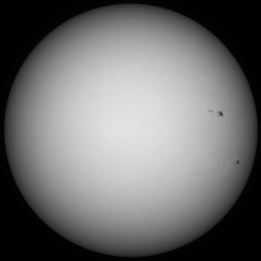 Sonne 11.11.2023 - 8" Newton - EOS 700D - Weißlicht
