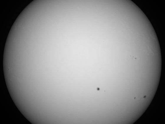 Sonne 27.12.2023 - 8" Newton - EOS 700D - Weißlicht