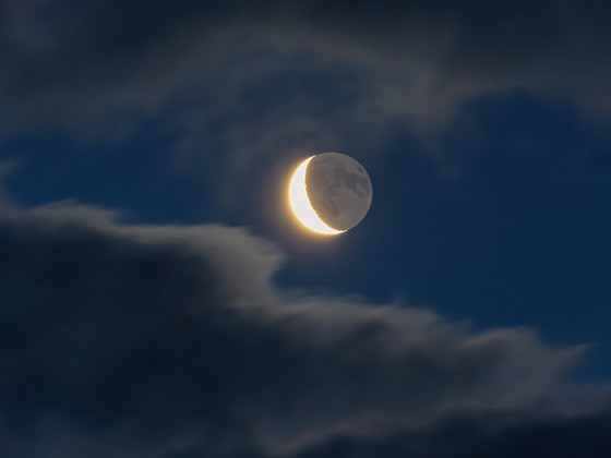 Mond (23%, abnehmend) am 07.01.2024