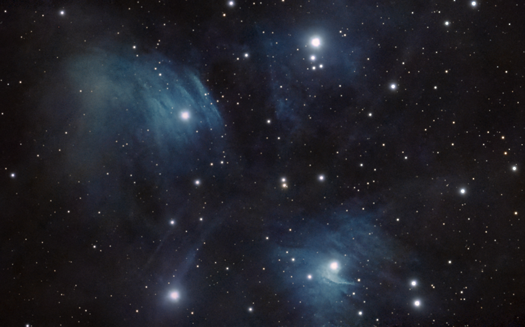 M45 Plejaden (Merope, Alcyone, Electra und Maja) mit NGC1432, NGC1435 und IC349 - aufgenommen mit dem Seestar S50