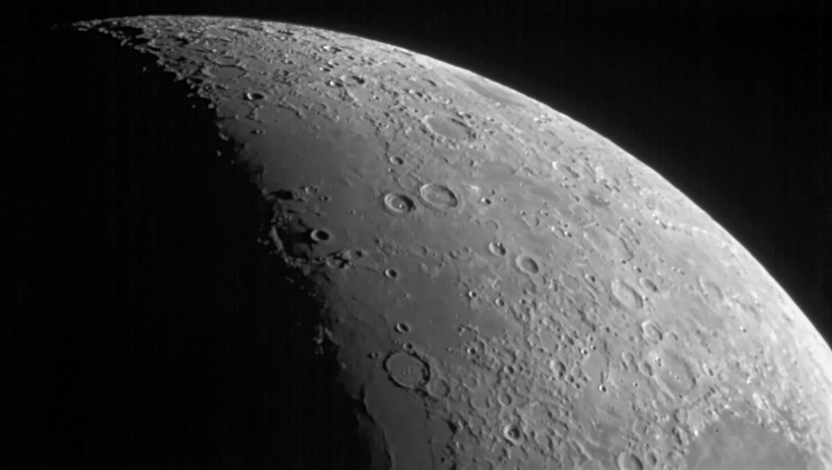 Mond 16.01.2024 - 8" Newton - EOS 700D - 3x Barlow - Affinity Photo 2 - Ausschnitt 2