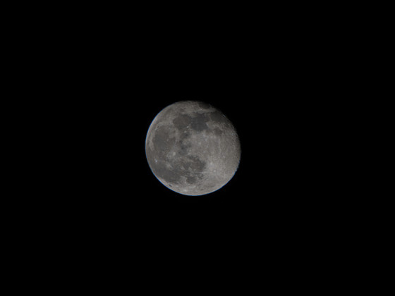 Mond (97%, abnehmend) am 27.01.2024