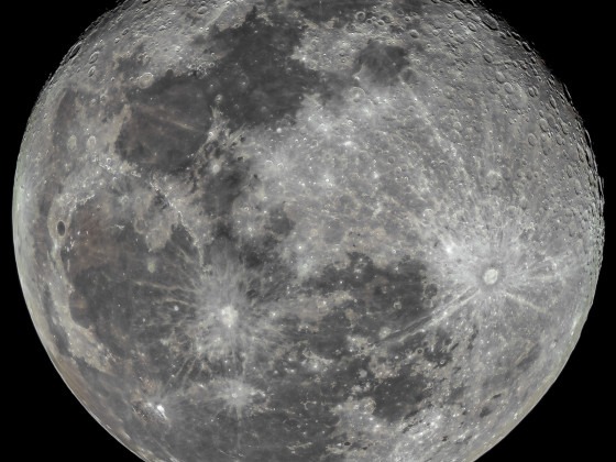 Abnehmender Mond (95,5 %) am 27.01.2024