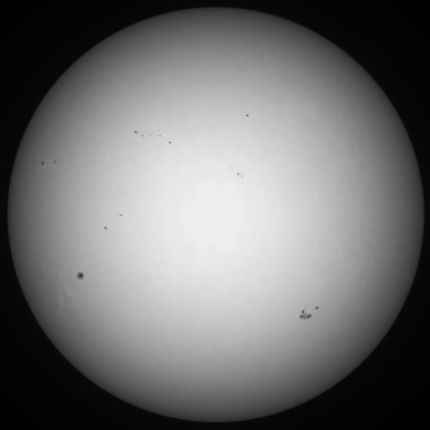 Sonne 03.02.2024 - 8" Newton - EOS 700D - Weißlicht