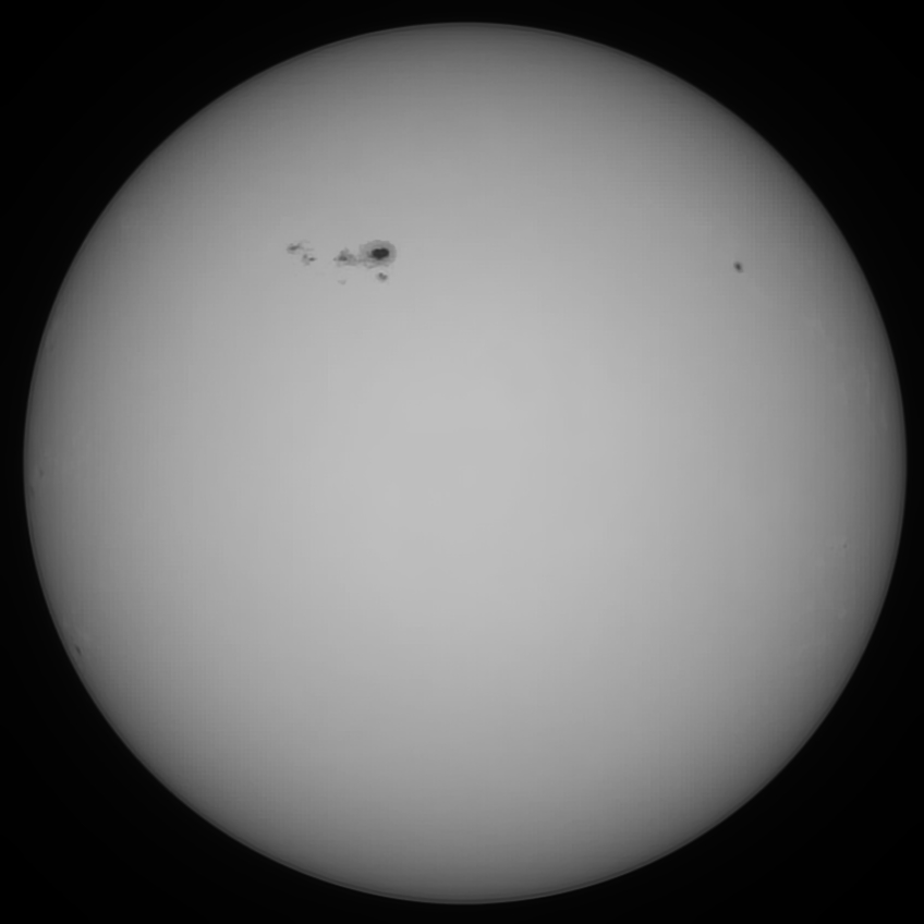 Sonne 23.02.2024 - 8" Newton - EOS 700D - Weißlicht