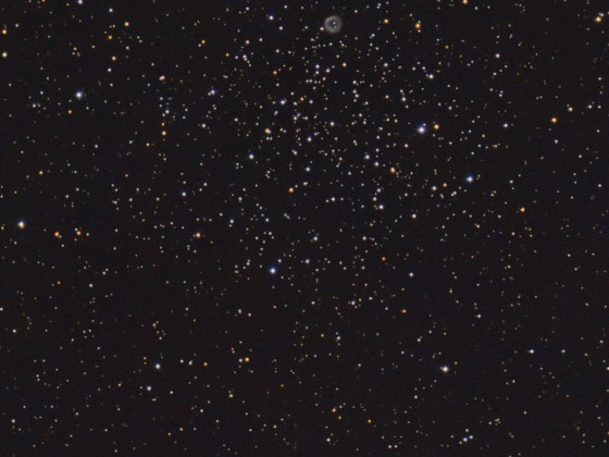 Sternhaufen M 46 mit planetarischem Nebel NGC 2438