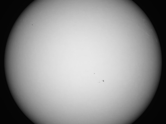 Sonne 16.03.2024 - 8" Newton - EOS 700D - Weißlicht