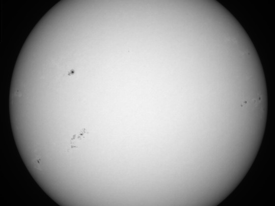 Sonne 21.03.2024 - 8" Newton - EOS 700D - Weißlicht