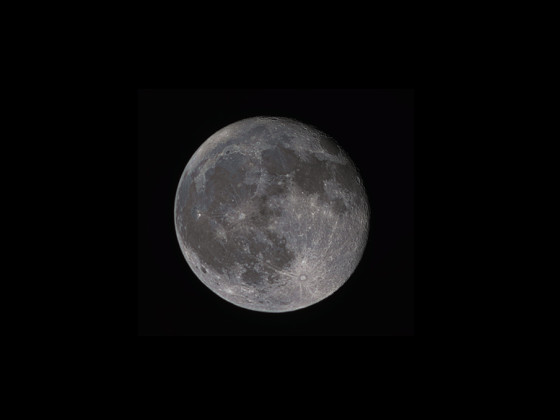 Mond (97%, abnehmend) am 27.03.2024