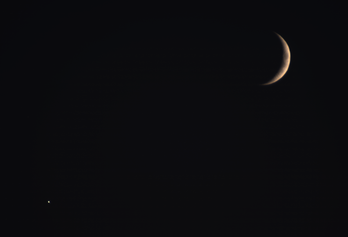 Venus und Mond am 9. Okt. 2021 um 19:16 MESZ