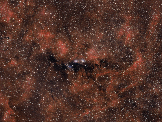 NGC6914 im Schwan mit Umgebung