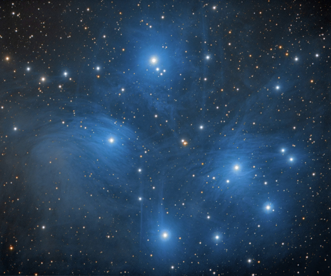 M45 Plejaden LRGB