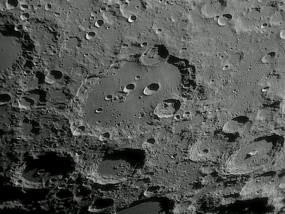 Mond Krater Clavius mit 6" Refraktor