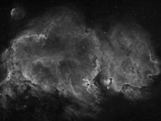 Soul Nebula bei Vollmond in Ha
