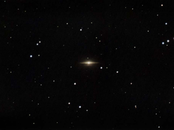 M104 Sombrero-Galaxie mit der Vaonis Stellina