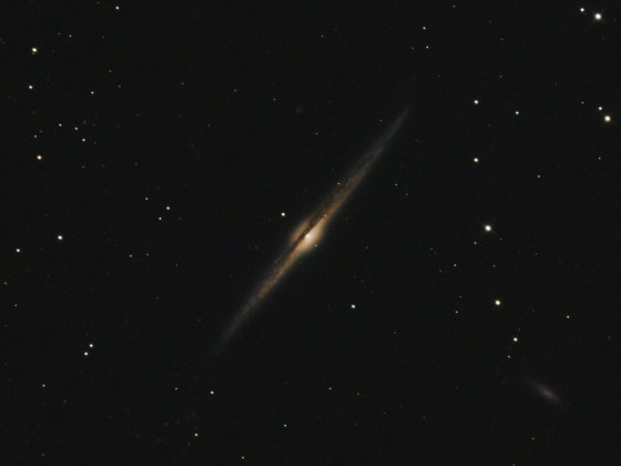 NGC 4565 – Spindel- oder Nadelgalaxie im Haar der Berenice