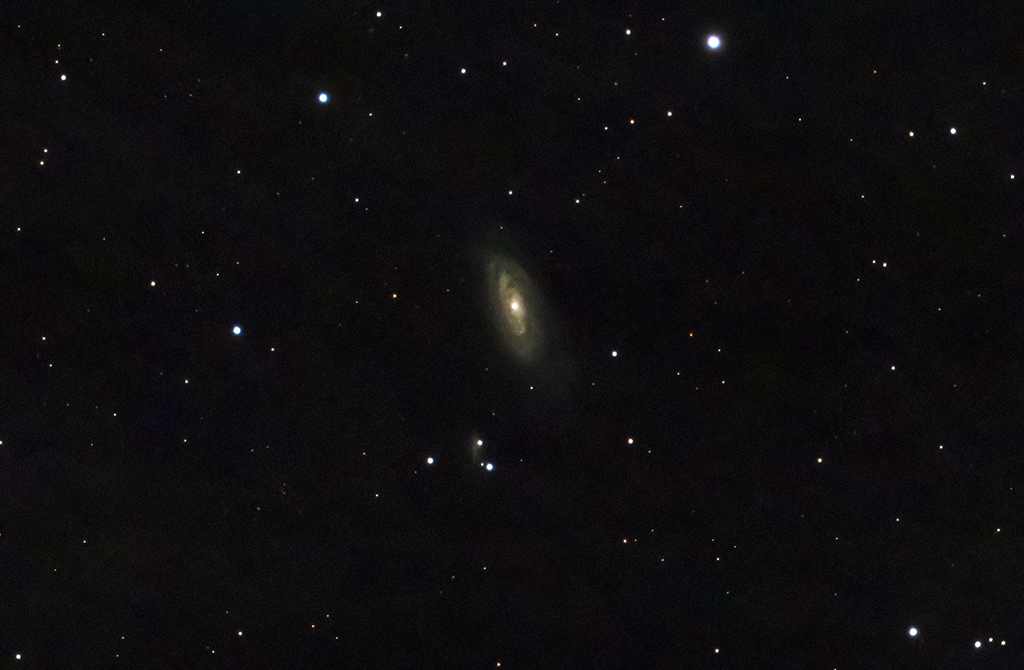 M90 Galaxie mit der Vaonis Stellina