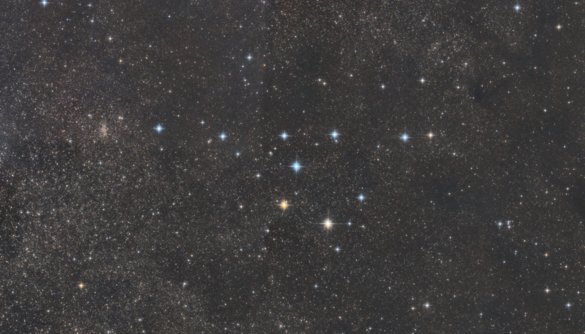 Collinder 399: The Coathanger as 2x2 Mosaic