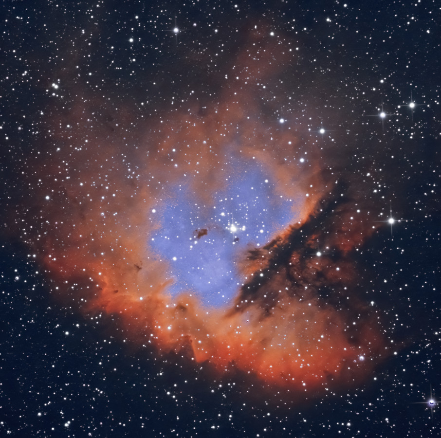 Sternhaufen IC1590 & Emissionsnebel NGC281 ("Pac Man")