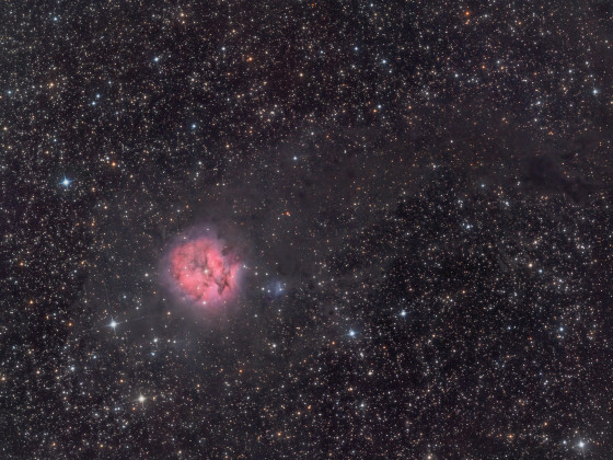 IC5146, Barnard 168, Collinder 470, vdB147
