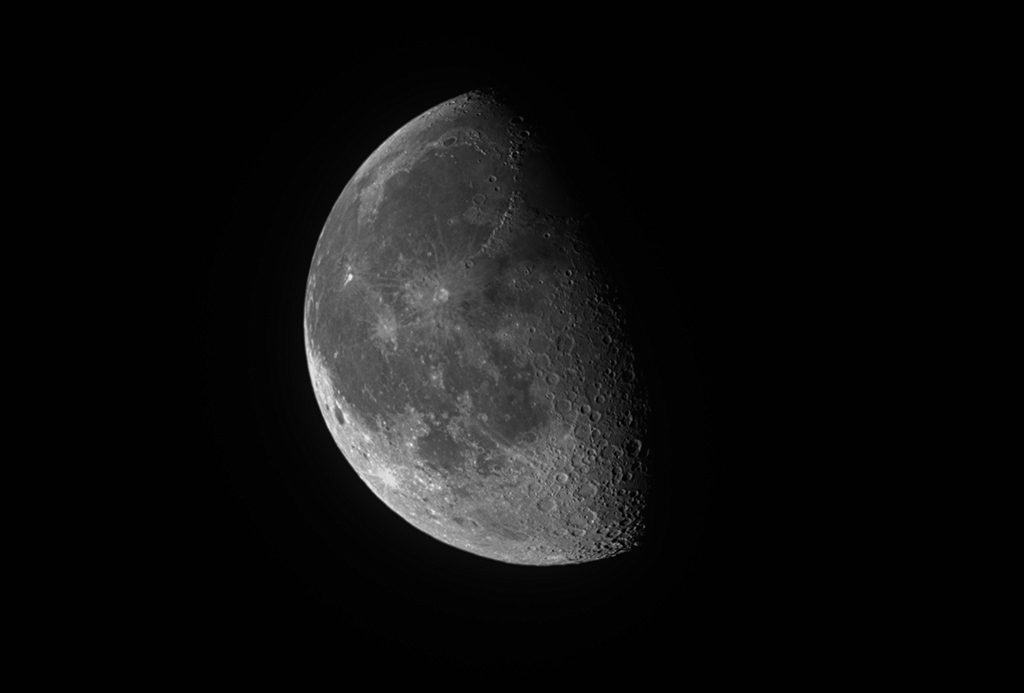 Mond am 16.10.2022 (66%, abnehmend) - aufgenommen mit der Vaonis Stellina