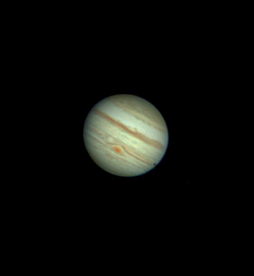 Jupiter v. 19.11.-22 mit Schattenwurf v.Io