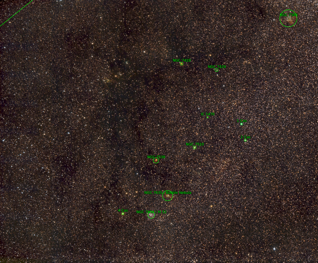 M52 + NGC 7510 Weitfeld vom 18.09.2021 neu bearbeitet: Samy 135mm + unmod. Canon 750d bei Vollmond! 170x30 sec mit uv_ir Filter; Norden = links
