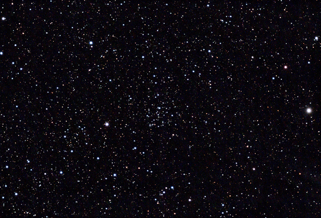 NGC381 offener Sternhaufen mit der Vaonis Stellina