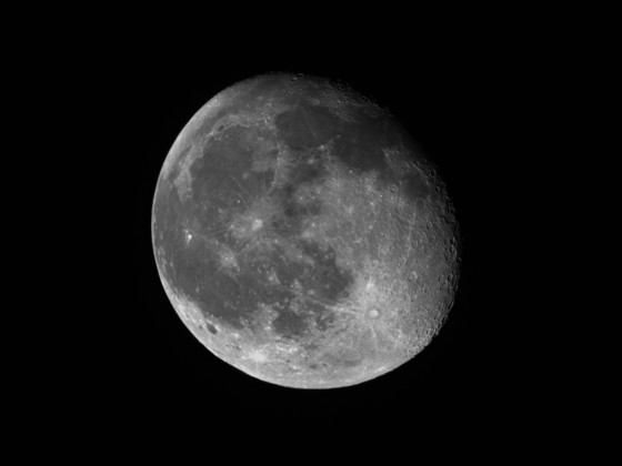 Mond (abnehmend, 91%) am 09.02.2023  - aufgenommen mit der Vaonis Stellina