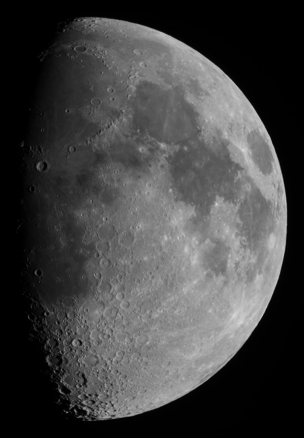 Mond mit Mondgebirgen und Copernicus