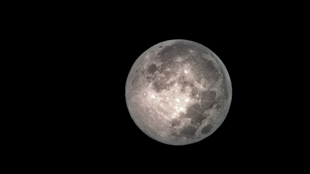 Mond am 5.2.2023 mit unbelegten Spiegel