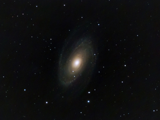 M81 Bodes Galaxie mit der Vaonis Stellina