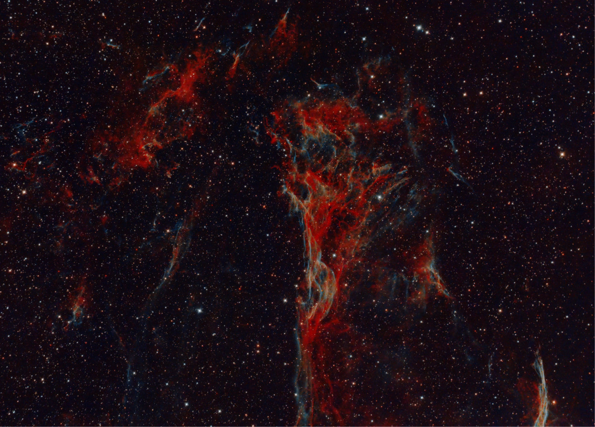 Pickering's Triangle NGC6979