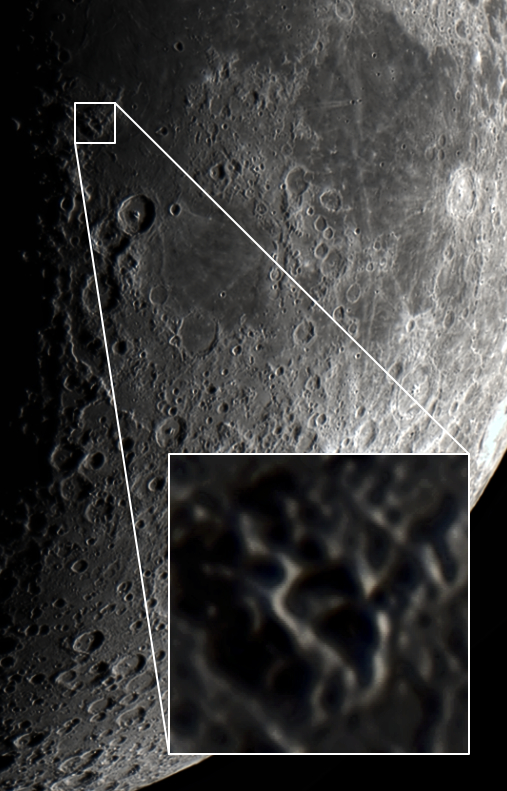 Mond am 27.03.2023 / Lichtstrahl im Krater Hypatia