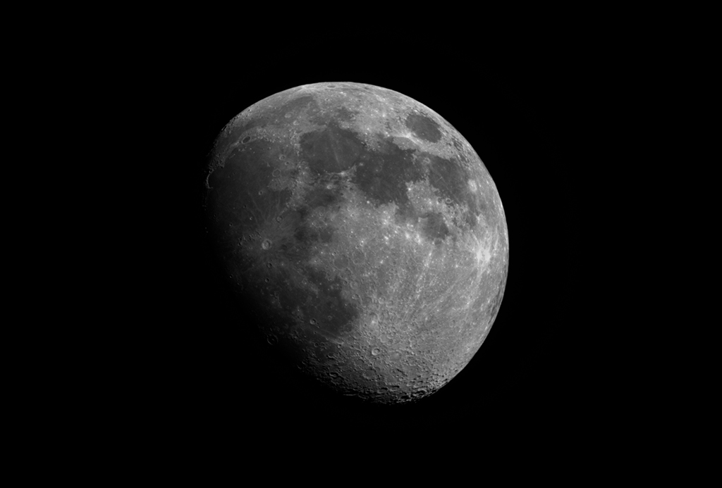 Mond (80%, zunehmend) am 01.04.2023