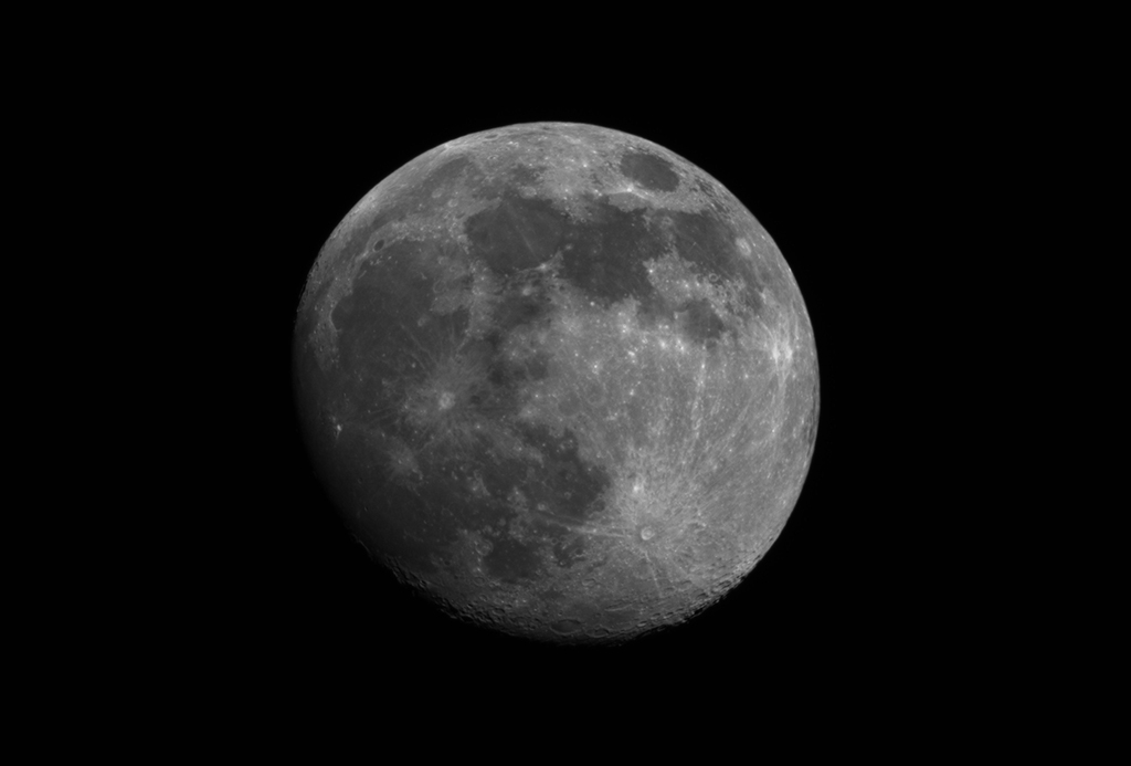 Mond (90%, zunehmend) am 03.04.2023