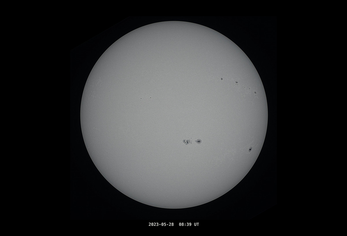 Sonne mit Fleckengruppen 3310 - 3316