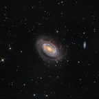 NGC4725